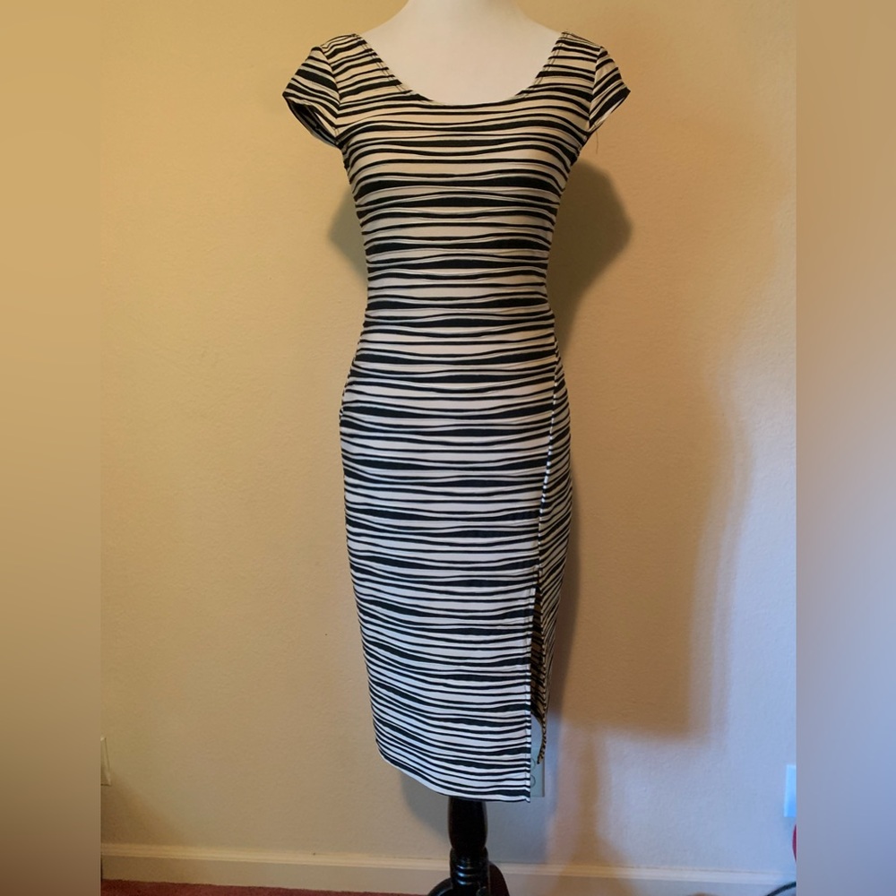 Brat Star long sexy body con dress, sz L